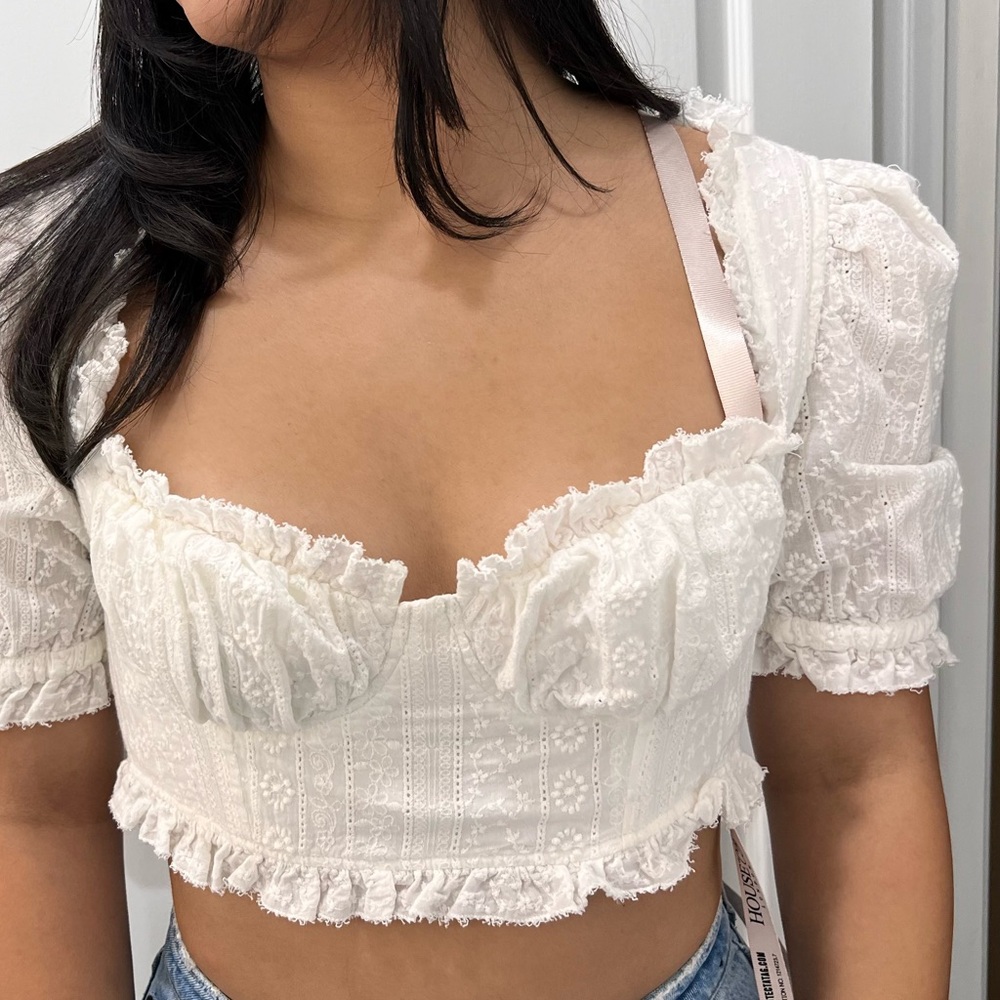 House of Cb New **